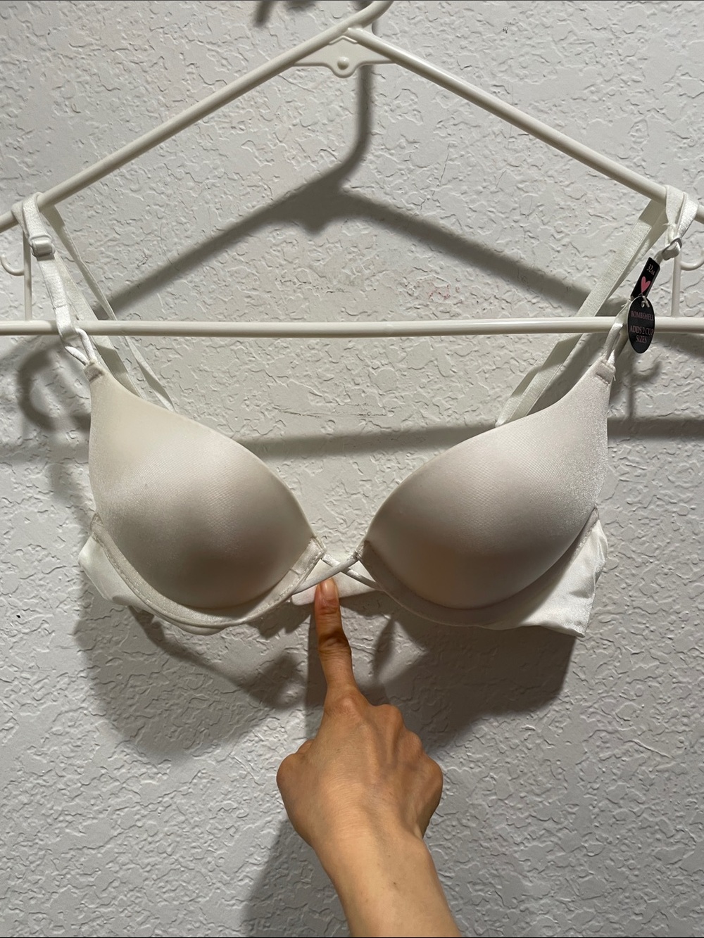 Victoria's Secret Smooth T-Shirt Bra in Ivory